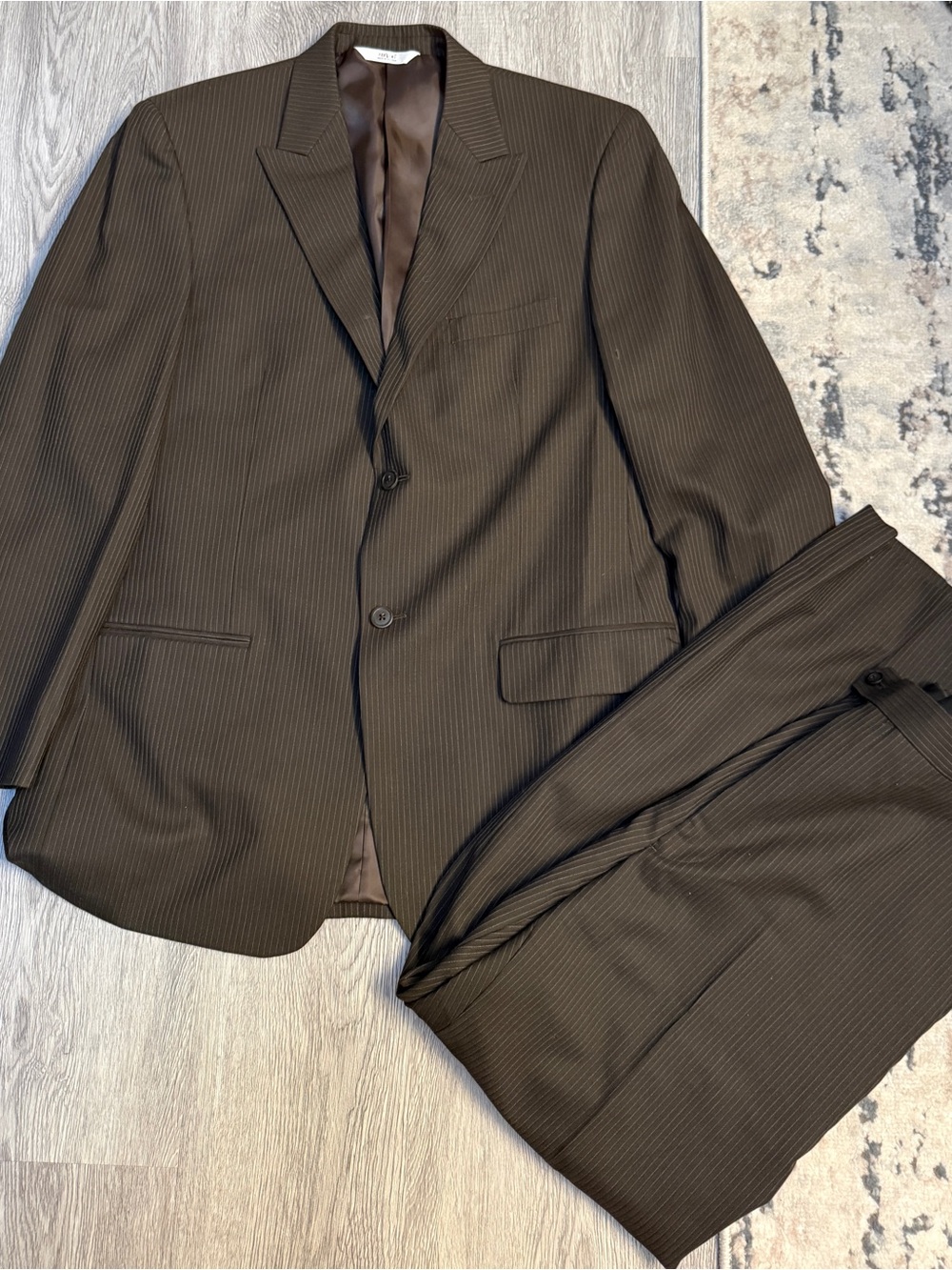 Versini Men Pin Stripe Brown Suit Jacket 42L Pants 36L (36x30) Wool Blend